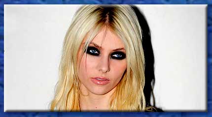 taylor momsen